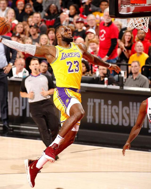 CBA：山东男篮主场不敌广东男篮（CBA：山东男篮主场负于广东男篮）