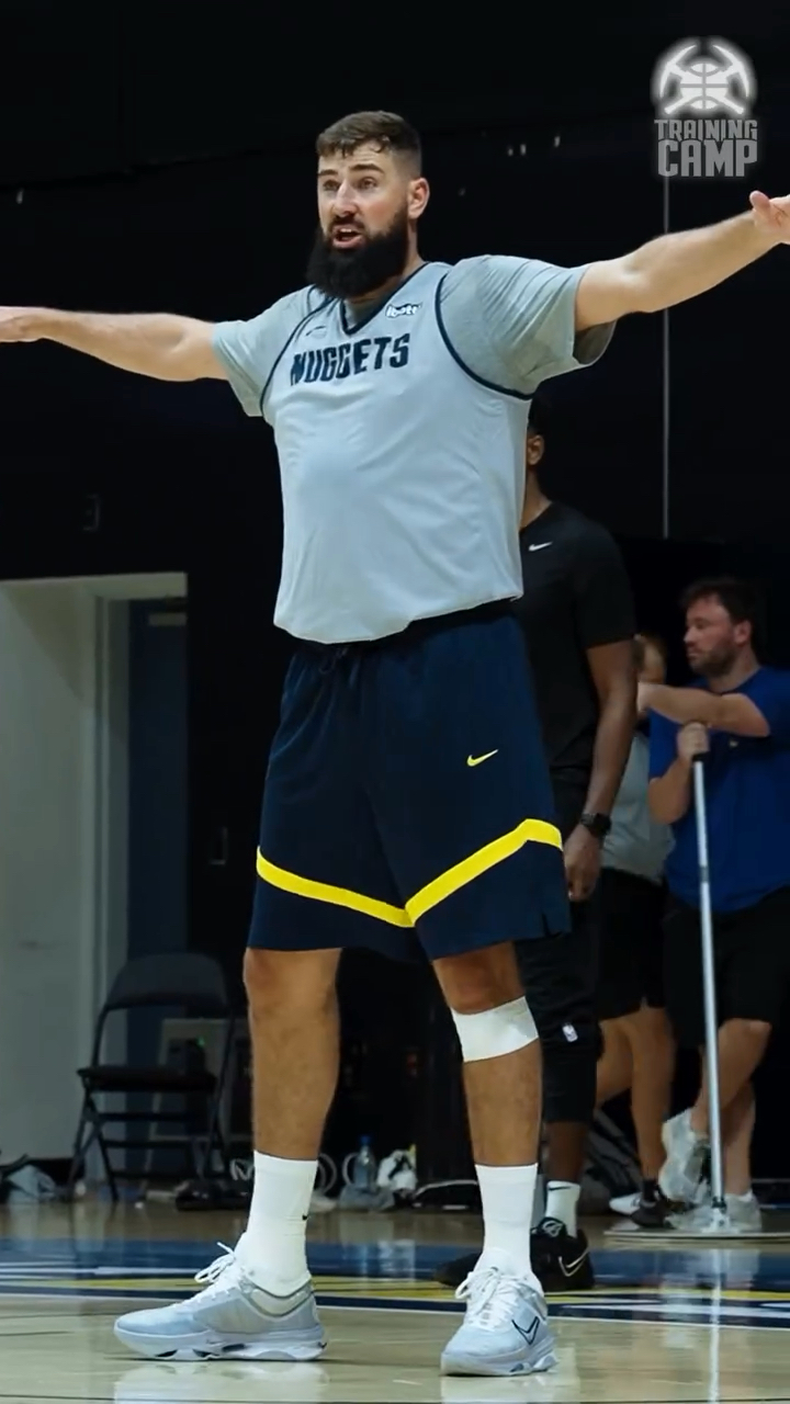 不在伤病名单！申京将在明日对阵快船的比赛中迎来复出（申京确认复出，明日对阵快船）