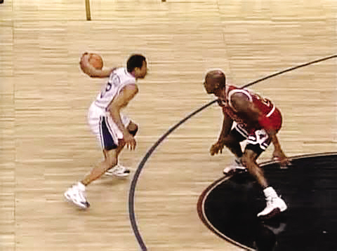 记者：当初是佩普要国足跟越南打对攻，还开小会不让陈洋参加（记者爆料：佩普曾主导国足与越南对攻，并召开小范围会议排除陈洋）