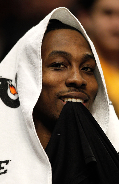 记者：赫拉德-马丁归队参加训练，将入选对阵奥萨苏纳的名单（记者：赫拉德-马丁归队合练，将进入对阵奥萨苏纳大名单）